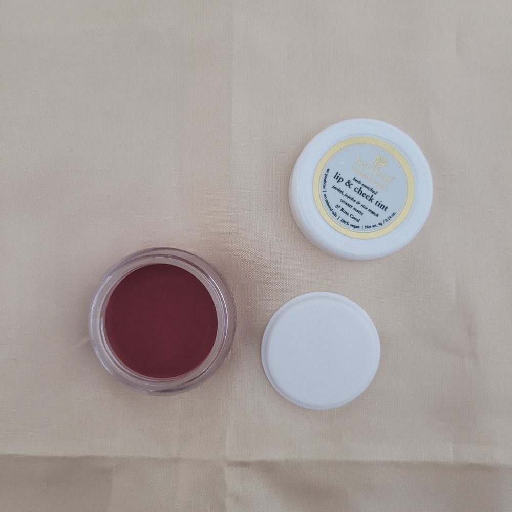 Just Herbs Lip & Cheek Tint - Picture 4 of 7